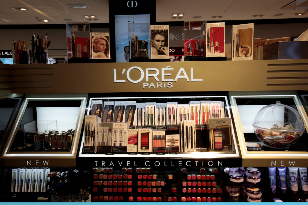 How to Roll Out 5,000 Displays in 30 Days Without Losing Your Mind